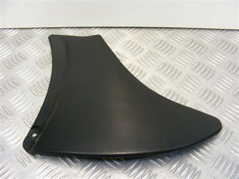 Triumph Tiger 955i Panel Tank Left Infill 2001 To 2006 955 T709EN A778