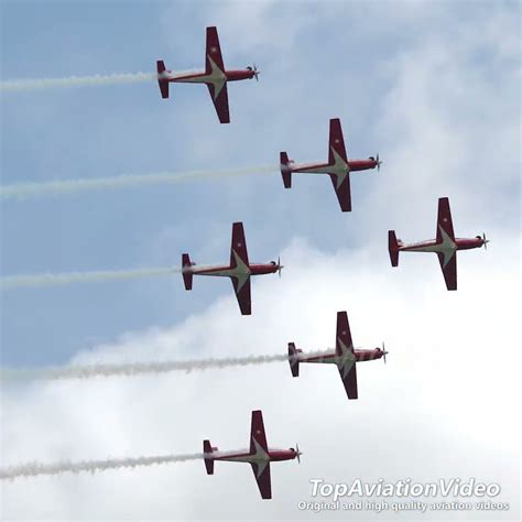 indonesian air force jupiter aerobatic team atsingapore airshow