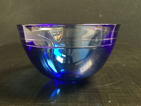 Orrefors Sweden Neptunus 5 Round Bowl Blue W Clear Rim Glass Bowl Modern Incalmo Art Glass By