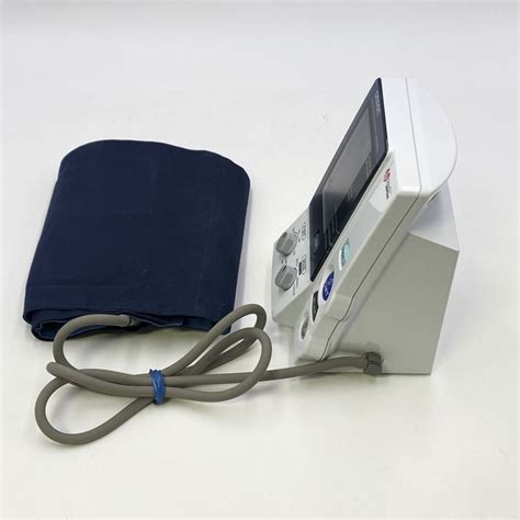 Used Omron Hem 907xl Intellisense Digital Blood Pressure Monitor With