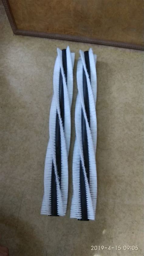 White And Black Nylon Cylinder Roller Brushes Brush Length 24 Inch At