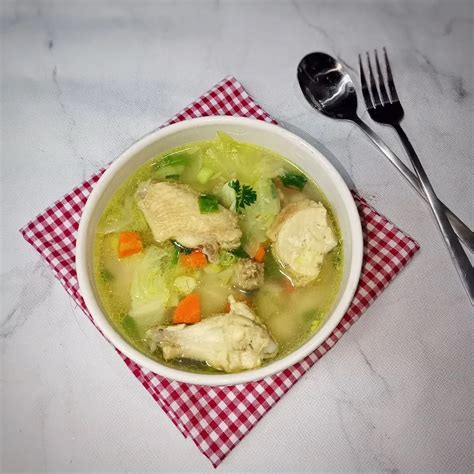 Resep Sop Ayam Bawang Putih Sederhana Rumahan Di Yummy App