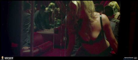 Naked Harmoni Everett In Battle Scars