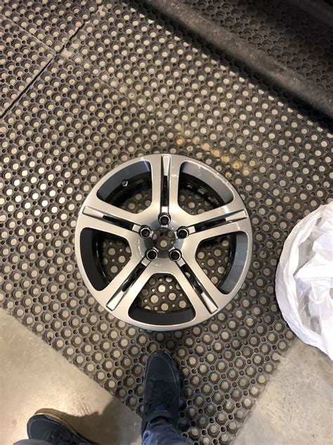 Cassiopeia R17 — Volvo S60 (1G), 2,4 л, 2007 года | стайлинг | DRIVE2