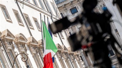 Bonus Natale: in arrivo 100 euro nella tredicesima per redditi fino ...