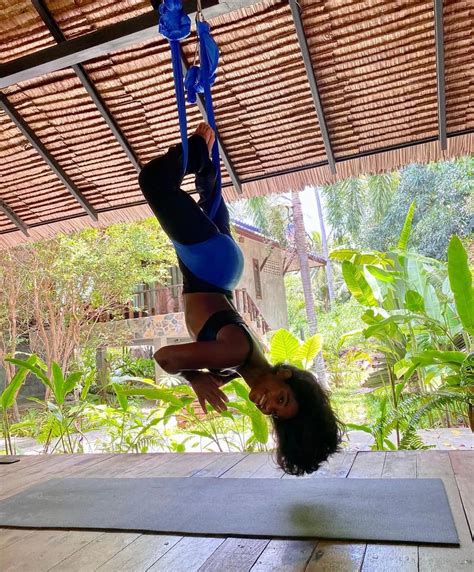 O Que É Içar Um Corpo - Operação para içar corpo de brasileira em trilha de vulcão na Indonésia ...