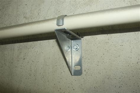 Кронштейн опорный Lucky Guy L=100 мм, оцинк 200 03 10060 30 0 ...