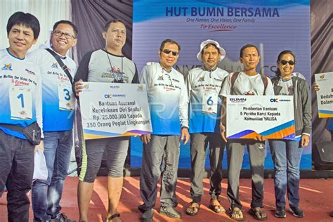 Bumn Bersih Sungai Ciliwung Antara Foto