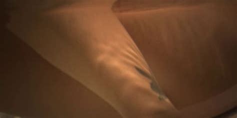 HOT G VIBE Teen Asian Squirts Lady Mai Tnaflix