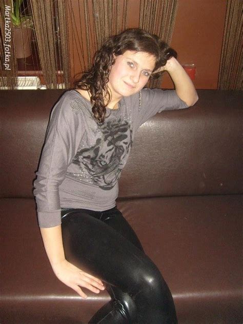 Amateur Girls Shiny Leggins Noch N Kleiner Mix