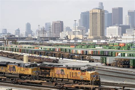 Union Pacific Set For Vena As Ceo Northwest Arkansas Democrat Gazette