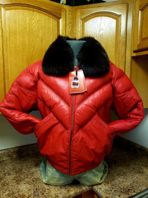 Goose Country Goose Country Leather V Bomber Gem