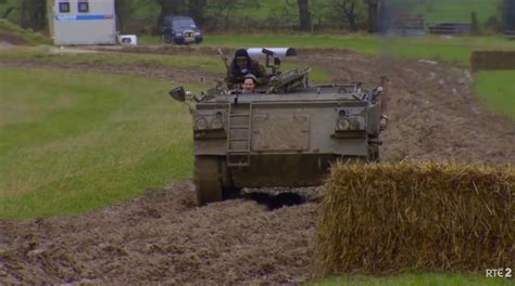 Watch Eine ziemlich ungewöhnliche Hochzeit GAY CH Alles bleibt anders