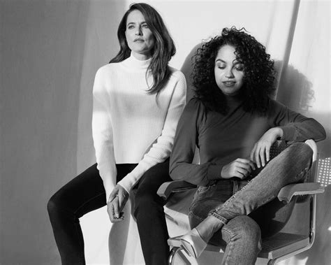 Woman Styles Lois Jeans