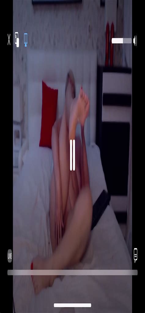 Cougar Does Anal And Squirts