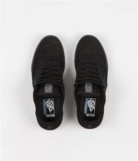 Vans AVE Pro Shoes - Black / Smoke | Flatspot
