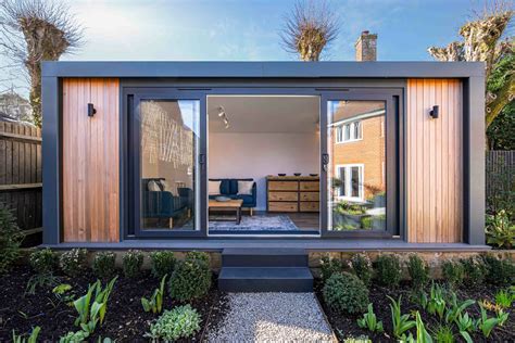 Modern Garden Rooms
