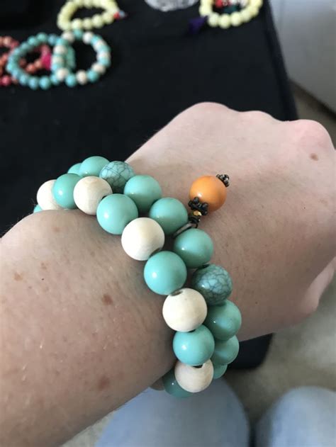 Pin By Annie Fallon On Jwlsbyannie Beaded Bracelets Beaded Sell On Etsy