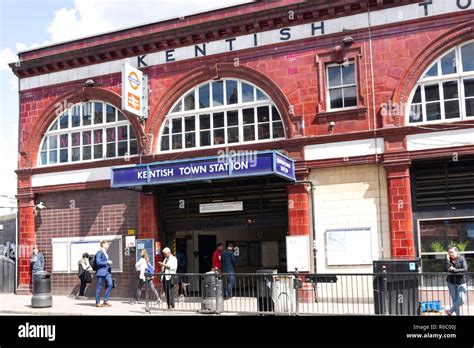 Kentish town underground station london hi-res stock photography and ...