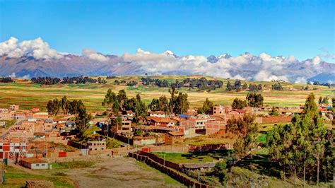 The Town Of Chinchero A Beautiful Tourist Spot