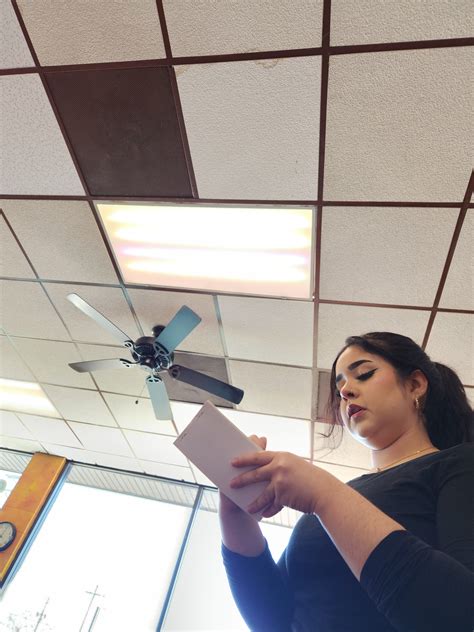 Cute Latina Waitresses Tight Jeans Forum