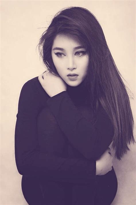 Những hot girl nổi tiếng nhất Đại học Kinh Công Hà Nội