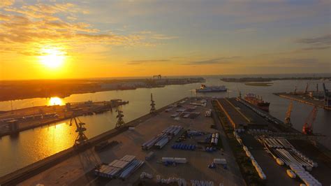 Euroports | R-Logitech Group