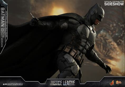 Batman Figure Tactical Suit By Hot Toys Sideshow Collectibles