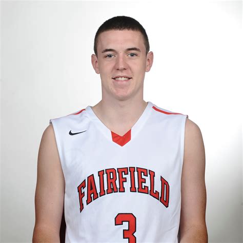 fairfield women basketball 14