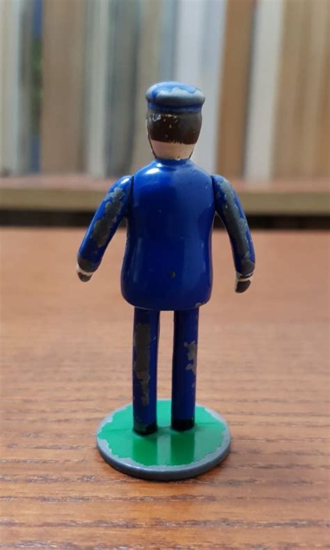 Thomas And Friends Mr Conductor Diecast Figure Hobbies And Toys Toys