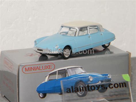 Miniabox Ds Bleue Dinky Car Designed By Minialuxe France Ref