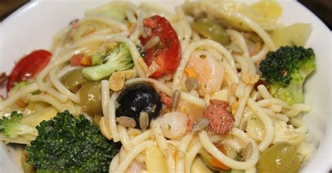 Deep South Dish Cold Spaghetti Salad With Shrimp