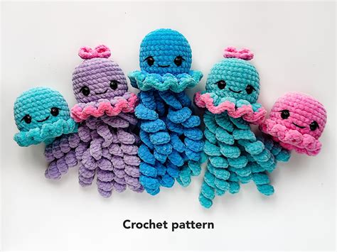 mini octopus cute octopus crochet pattern  set   patterns etsy