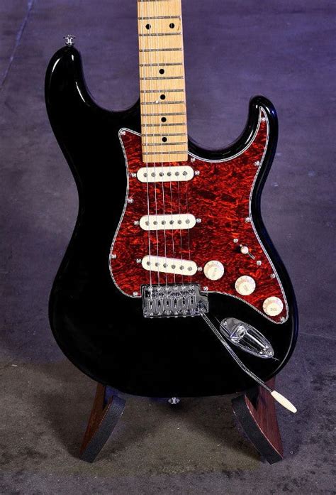 Tagima Guitars Tg 53o Bk Lftt Electric Guitar Black Flipside Music