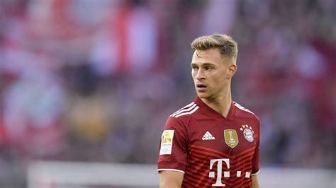 Joshua Kimmich Karl Heinz Rummenigge äußert sich zur Impfdebatte um