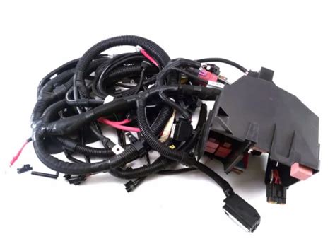 RENAULT TRAFIC II Motor Kabelstrang Kabelbaum Oe: 7701068418 Neu EUR ...