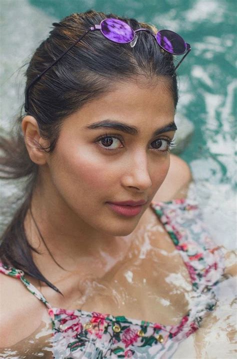 Pooja Turns Hot In The Pool