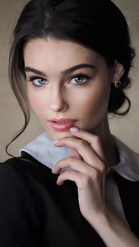 Most Beautiful Eyes Beautiful Women Pictures Beautiful Models Nbkomputer