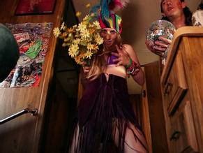 AMERICAN IDIOTS NUDE SCENES AZNude