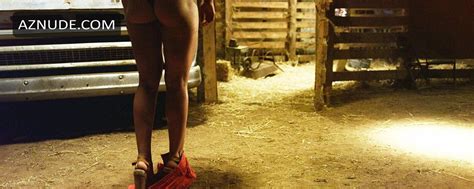 TEXAS CHAINSAW 3D NUDE SCENES AZNude