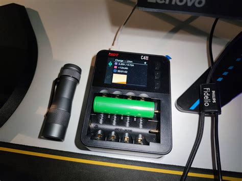 [NCD] Got my ISDT C4 Evo in! : r/flashlight