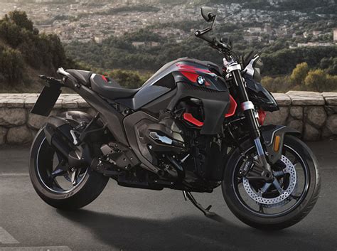 Revolución con la BMW R R presentada la naked bóxer más potente de la historia