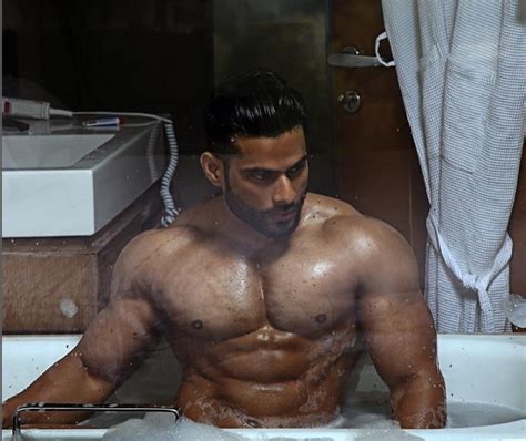 Shirtless Bollywood Men Hot Insta Model In Underwear The Underwear Comes Off Hint Of Pubes