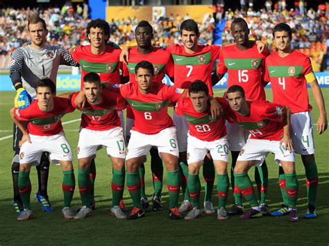 futebol mundial   portugal na final passados  anos