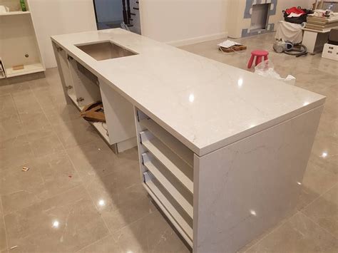 40mm Hanstone Quartz Cotton Grey Kitchen Bench Top With Splashback And