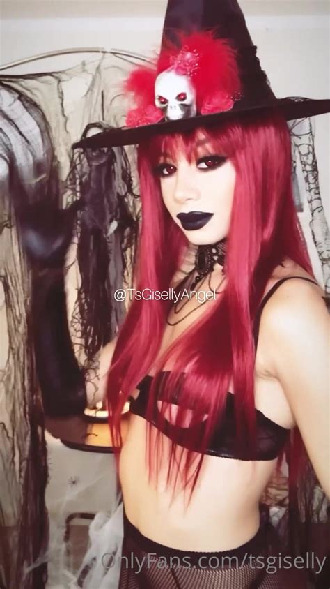 Giselly Angel Onlyfans Busty Slut Poses Naked Fuckit CC