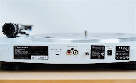 Audio-Technica AT-LP3XBT - обзор винилового проигрывателя