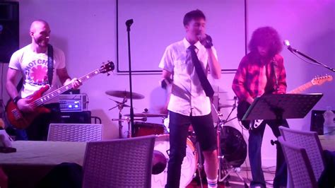 Off Laut Tell Me Baby Red Hot Chili Peppers Cover Youtube