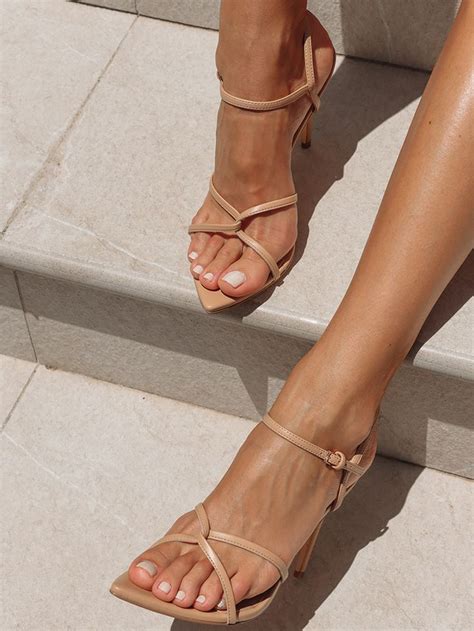 Aurelia Nude Heels