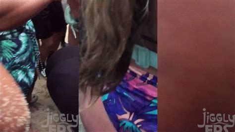 JIGGLE Videos And Porn Clips Clips Sale